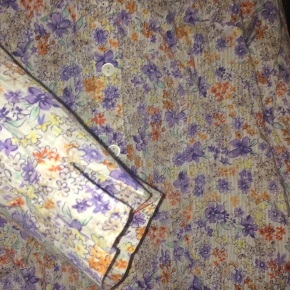 Alfred Dunner floral blouse - Picture 5 of 7